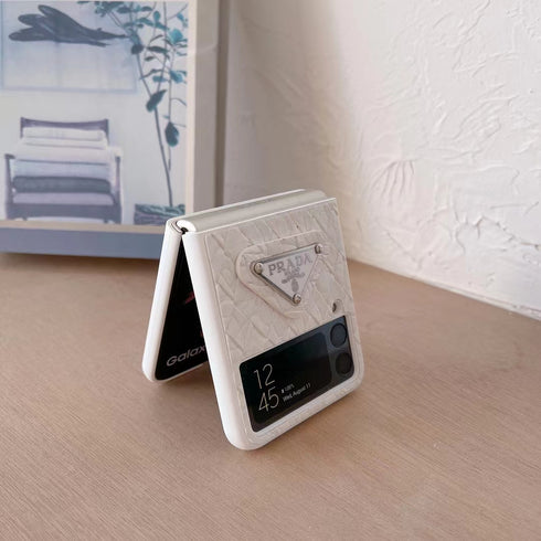 כיסוי מחצלת עור יוקרתי ייחודי ואופנתי לגלקסי זי - Prada