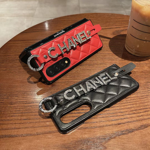 כיסוי עור יוקרתי ואופנתי עם רצועה לגלקסי זי - Chanel