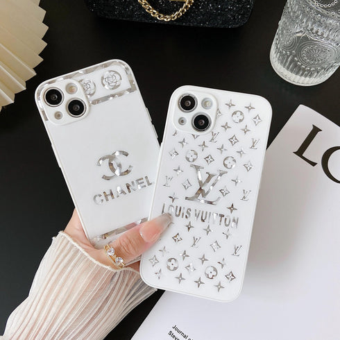 כיסוי יוקרתי אופנתי וייחודי מעוצב לאייפון - Louis Vuitton & Chanel