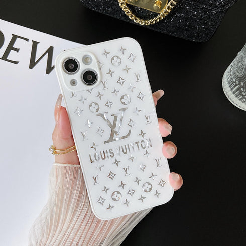 כיסוי יוקרתי אופנתי וייחודי מעוצב לאייפון - Louis Vuitton & Chanel