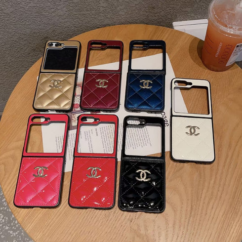 כיסוי עור יוקרתי ואופנתי לגלקסי זי - Chanel