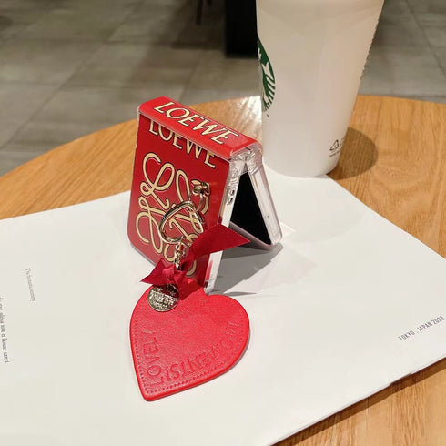כיסוי עור יוקרתי ואופנתי עם מחזיק מפתחות לב לגלקסי זי - Loewe