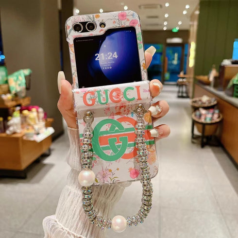 כיסוי יוקרתי ואיכותי עם תחרת פנינים כסופה לגלקסי זי - Gucci