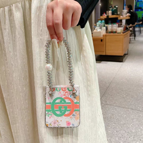 כיסוי יוקרתי ואיכותי עם תחרת פנינים כסופה לגלקסי זי - Gucci