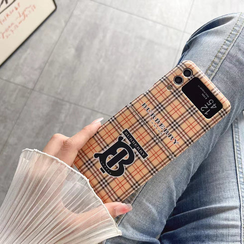 כיסוי עור יוקרתי ואיכותי לגלקסי זי - Burberry X Louis Vuitton