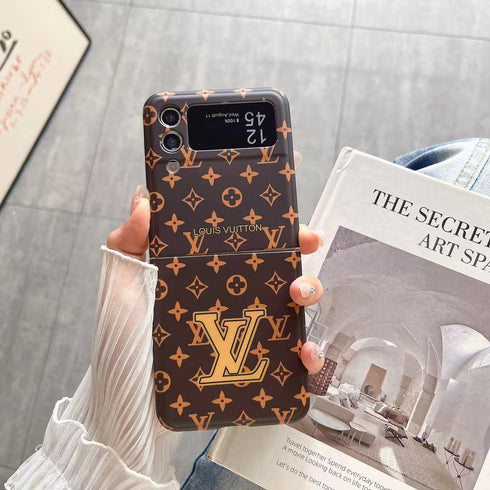 כיסוי עור יוקרתי ואיכותי לגלקסי זי - Burberry X Louis Vuitton