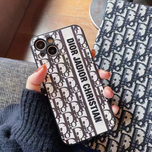 כיסוי בד אופנתי ואיכותי מעוצב לאייפון - Christian Dior