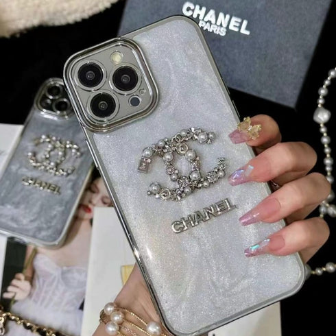 כיסוי דמוי פנינה אלגנטי ואיכותי המיועד לאייפון - Chanel