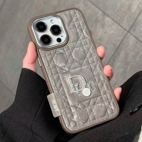 כיסוי יוקרתי ואיכותי במיוחד לאייפון - Dior