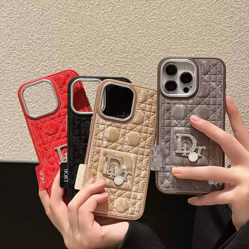 כיסוי יוקרתי ואיכותי במיוחד לאייפון - Dior