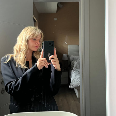 כיסוי אופנתי איכותי מעור מעוצב לאייפון - YSL