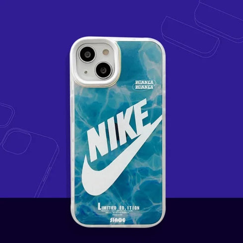 כיסוי אופנתי יפייפה ומגניב מעוצב לאייפון - Nike