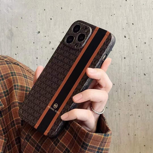 כיסוי יוקרתי אופנתי ומיוחד מעוצב לאייפון - Michael Kors