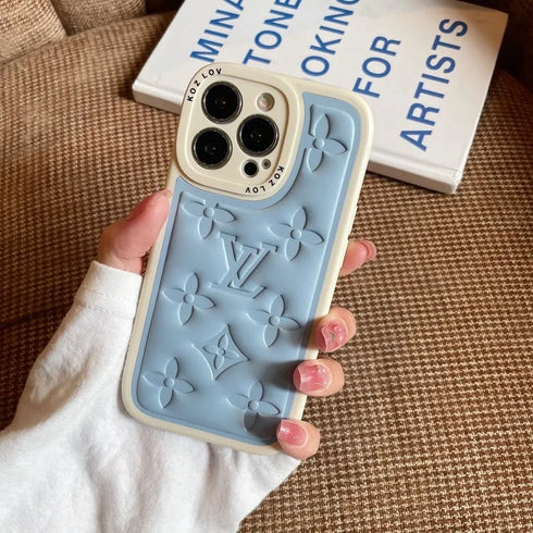 כיסוי יוקרתי ואופנתי מעוצב לאייפון - Louis Vuitton