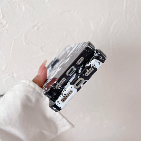 כיסוי אופנתי ומיוחד מעוצב לאייפון - One Piece