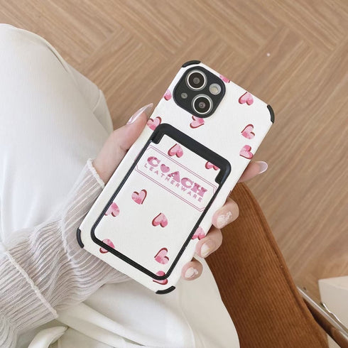 כיסוי ייחודי ואיכותי מעוצב לאייפון - Coach