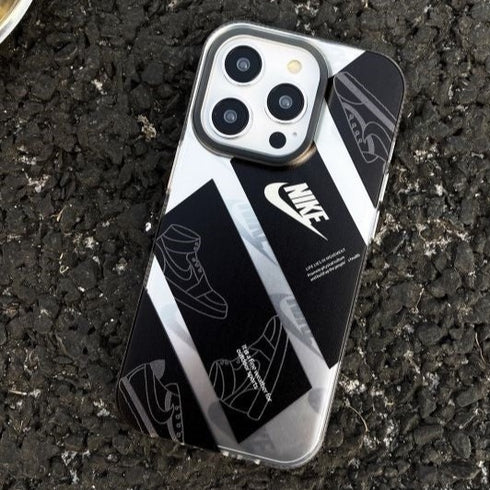 כיסוי מגניב איכותי ואופנתי מעוצב לאייפון - Nike Jordan