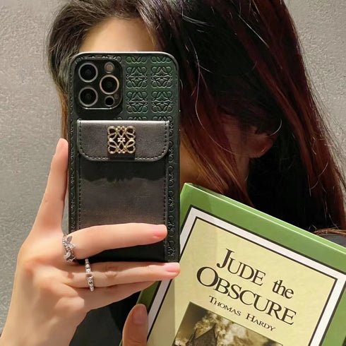 כיסוי יוקרתי איכותי ואופנתי מעוצב לאייפון - Luxury Leather