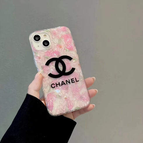 כיסוי יוקרתי אופנתי וייחודי מעוצב לאייפון - Christian Dior & YSL & Chanel