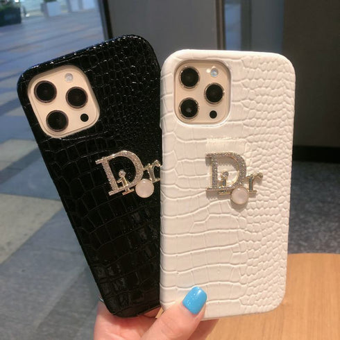 כיסוי איכותי אופנתי וייחודי מעור מעוצב לאייפון - Christian Dior